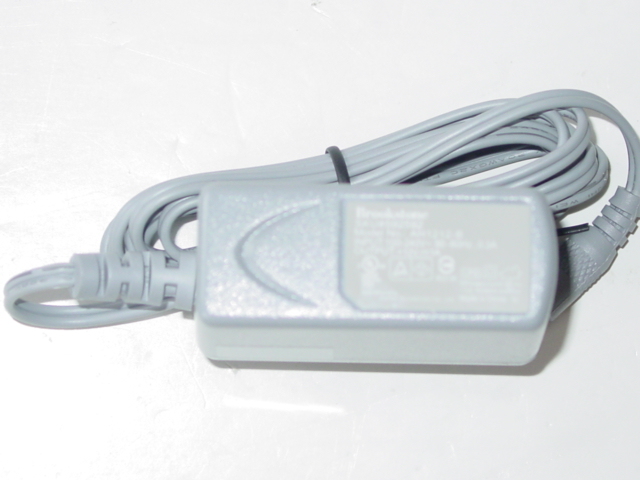 NEW Brookstone AH1212-B AC Adapter 592592 12V 1A AH1212B NEW Brookstone AH1212-B AC Adapter 592592 12V 1A AH1212B